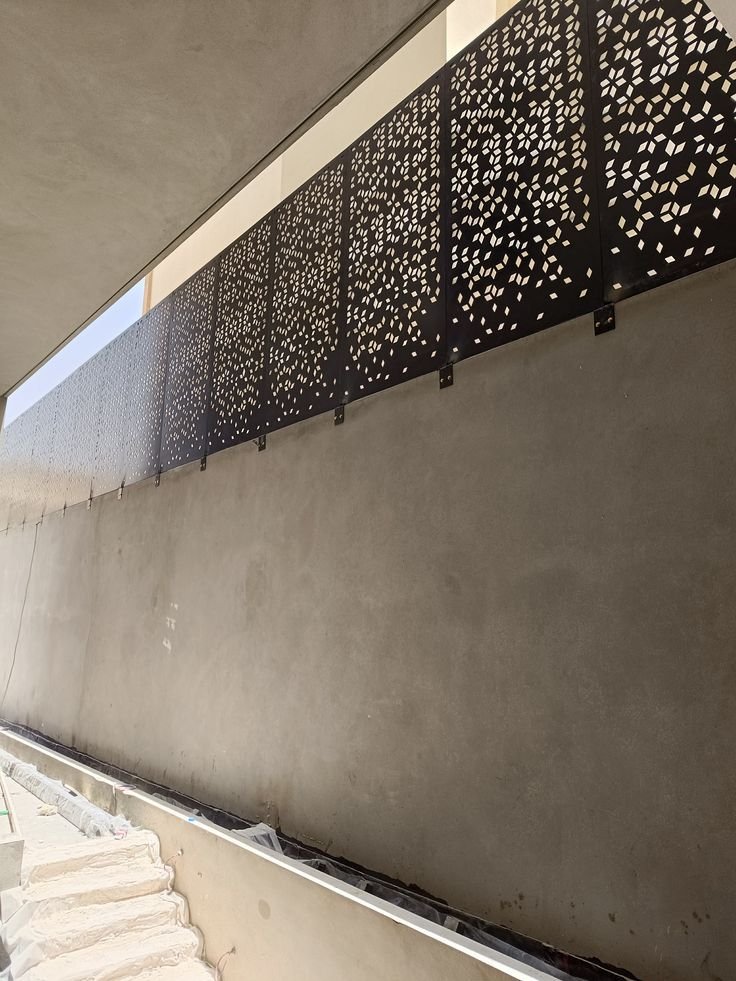 سواتر زخرفية ليزر بتصاميم هندسية مميزة في الدمام